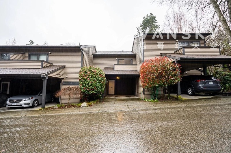 250227054706_本拿比Simon Fraser Village 三卧联排出租_2_Rick Li - 1NE地产_来自小红书网页版.jpg